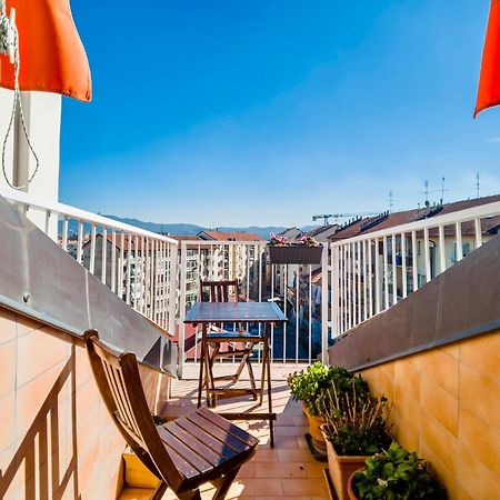 Apartmán Ampia Mansarda E Terrazzo 10 Minuti Dal Centro Turín Exteriér fotografie